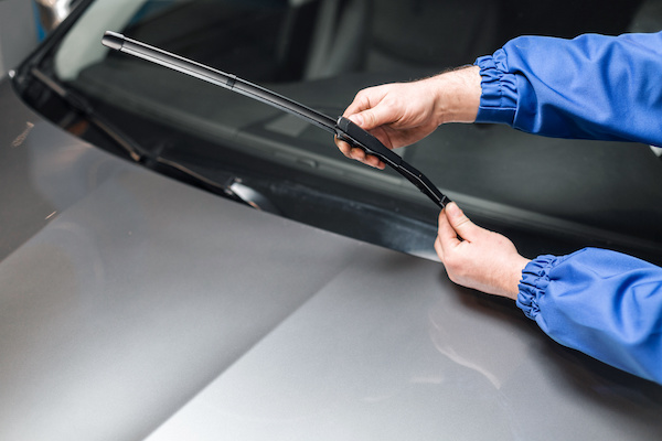 How to Prolong Your Windshield Wipers Between Each Change