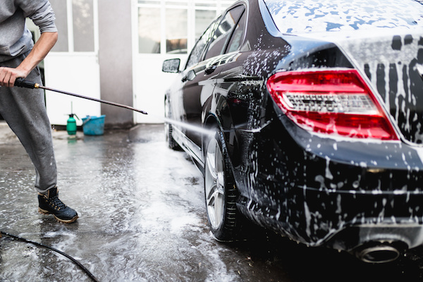 Car Washing Tips for Your Mercedes-Benz